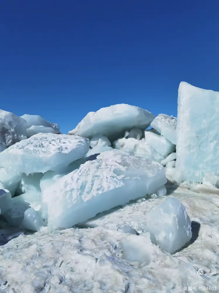 2024年春节初二游拍青海湖江西沟天然蓝冰
